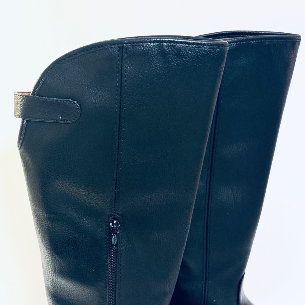 FRYE AND CO. Women's Kellie Button Tall Knee High Black  Boot Sz 7 - Picture 13 of 15